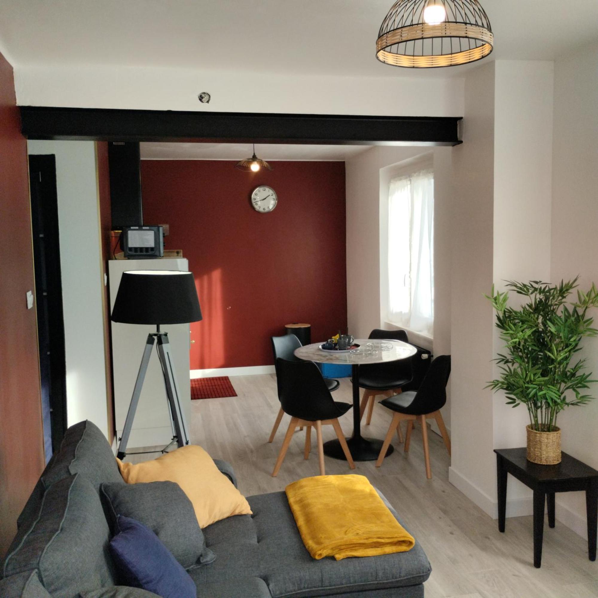 Appartement Verdoyant Au Bord Du Lac Leman Entre Evian Et Thonon Dans Une Villa Publier Exterior foto